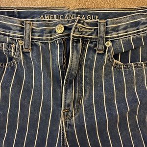 American eagle Striped mom/boyfriend jeans